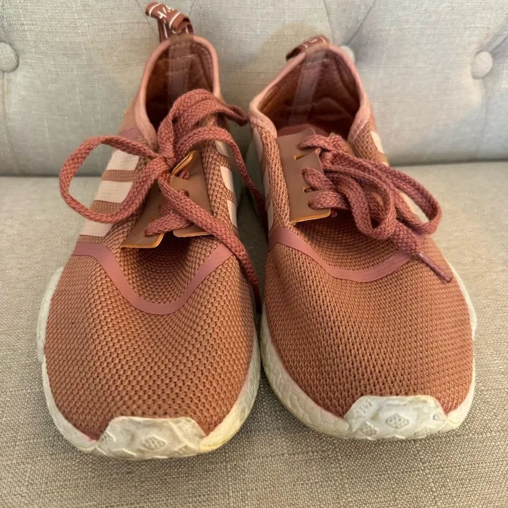 Adidas NMD R1 Raw Pink Size 6.5 - Picture 2 of 9